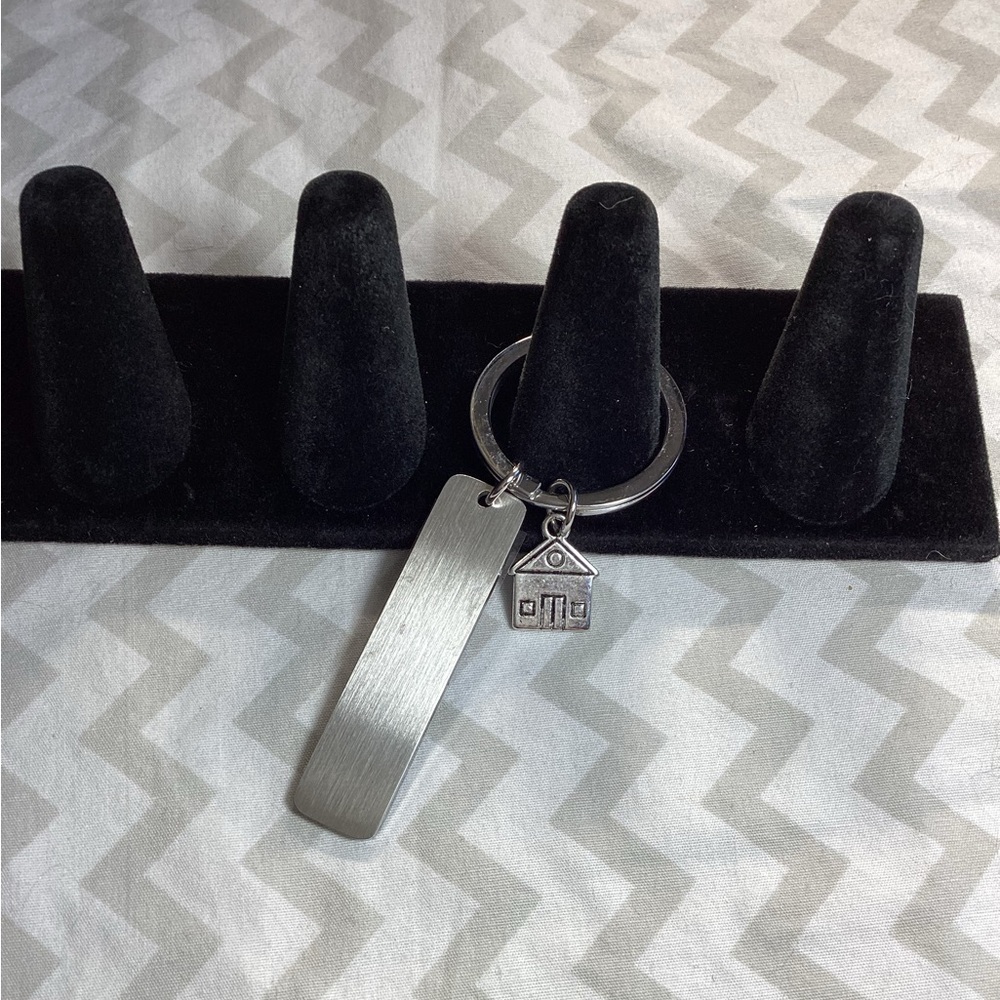 Home Sweet Home Keychain - Picture 2 of 2
